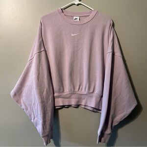 Women’s Nike Phoenix Fleece Cropped Oversize Sweatshirt Medium Purple Lilac